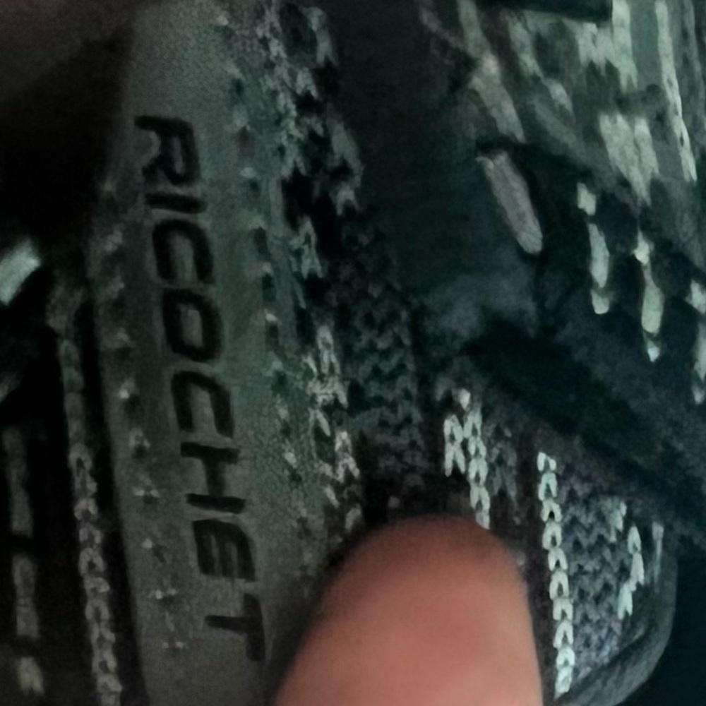 Brooks Ricochet Mens Black Gray Knit Lace Up Athletic Running Shoes Sneakers - Picture 6 of 7